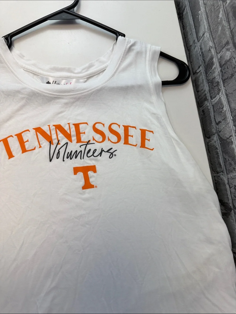Tennessee Volunteers White Sleeveless Tank‎ Top - Picture 6 of 7